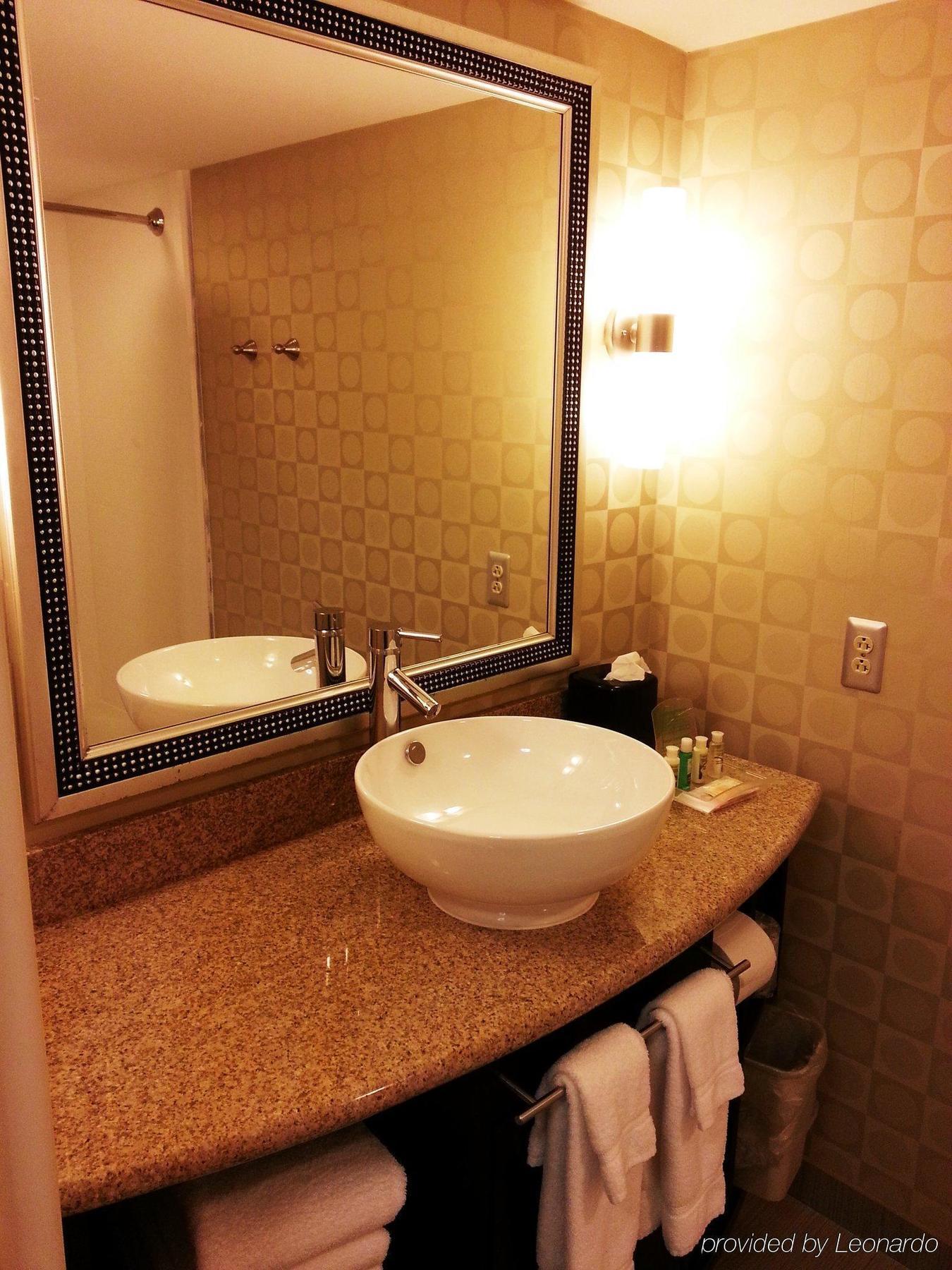 Holiday Inn Macon North By Ihg Екстериор снимка
