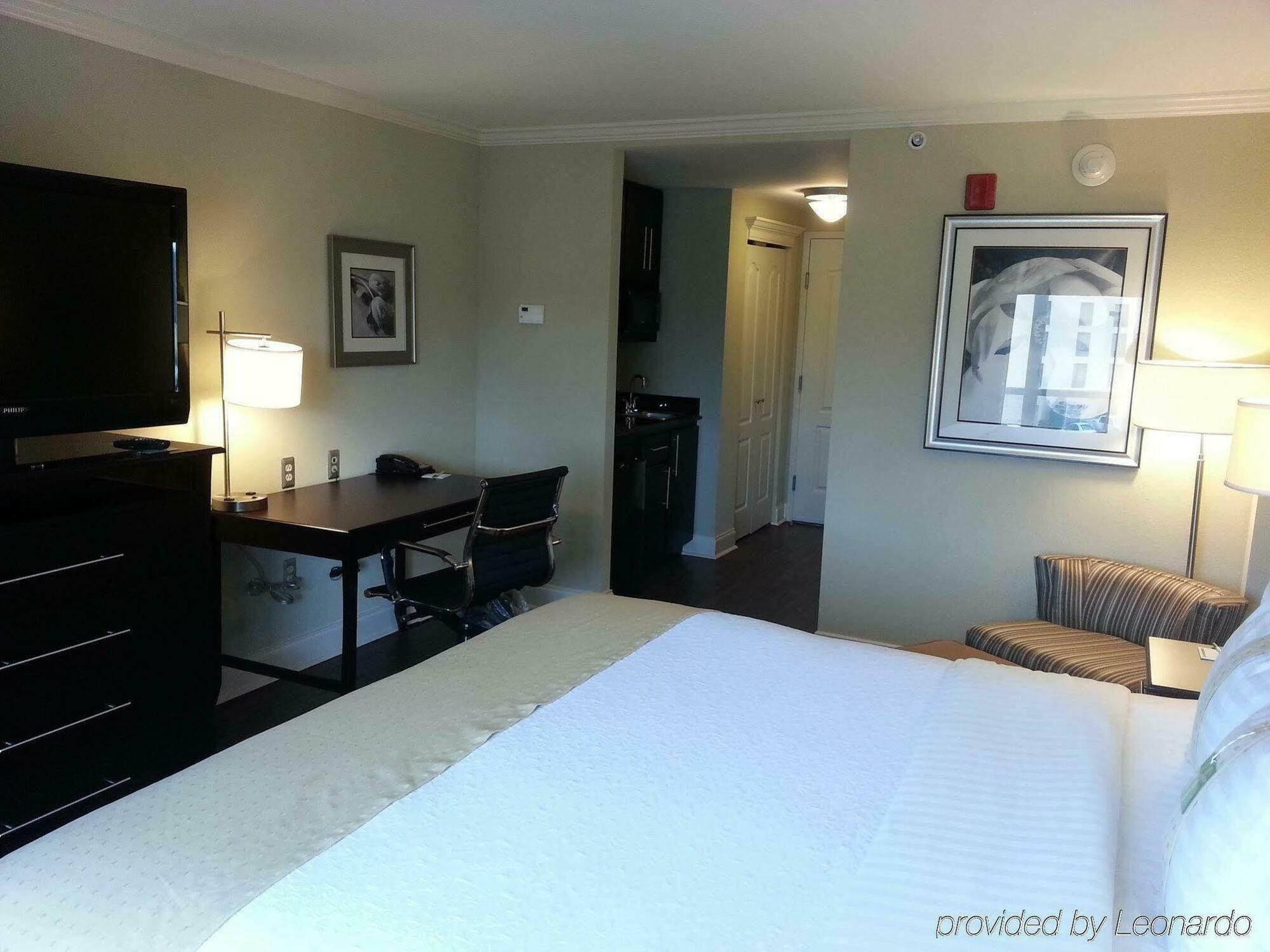 Holiday Inn Macon North By Ihg Екстериор снимка